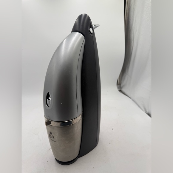 Sodastream Penguin Carbonation Machine Only. - Picture 1 of 11